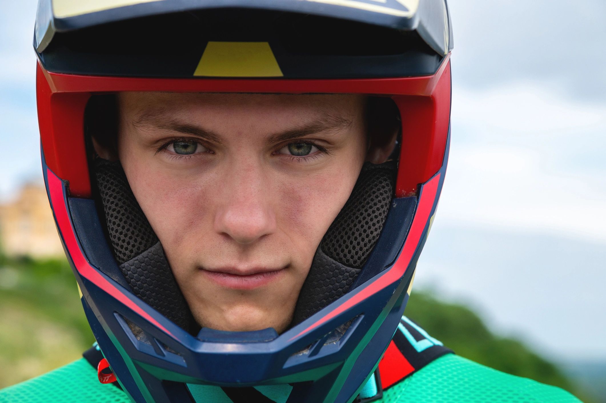 bike racing headshot of Luis Martinez